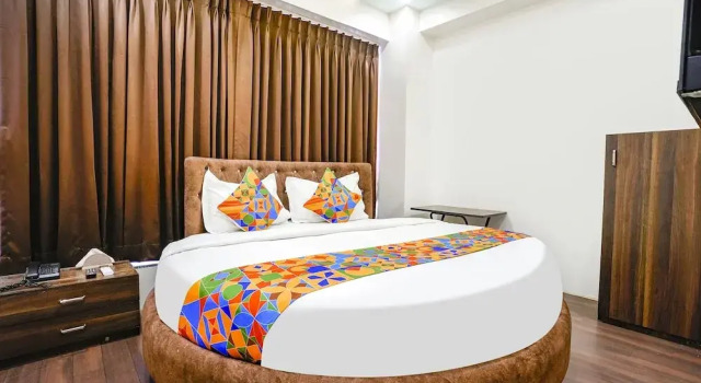 Fabhotel Raviraj Capital, Забронировать Отель Сурат штат Гуджарат