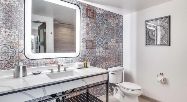 Четырёхместный номер Standard The Cassara Carlsbad, Tapestry Collection By Hilton