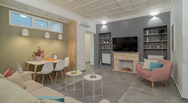Апартаменты Deluxe с 2 комнатами с балконом Central 4BR Flat - 2 Units Combined with Balconies, Near Cismigiu, 2 Kitchens & 2 Baths