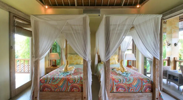 Hibiscus Guest Suitebest Breakfast in Bali, Забронировать Гостевой дом Отели Убуд с бассейном, рядом с Ресторан Mozaic, Бассейн
