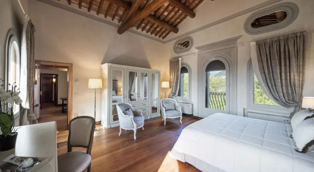 Villa Morona de Gastaldis, Book Villa Valdobbiadene 