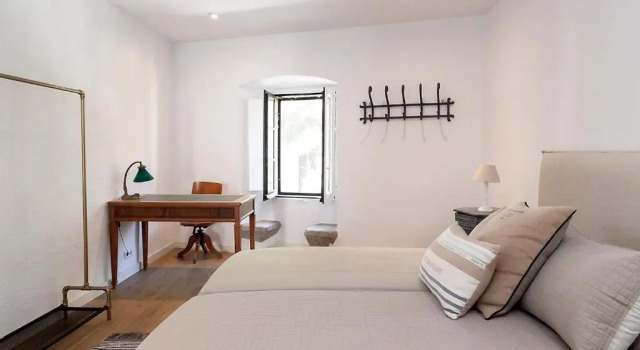 A historic XVI century beach home near Barcelona