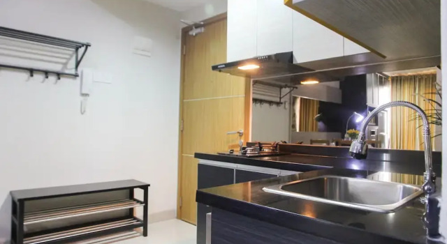 Standardní pokoj 1BR with Extra Balcony The Oasis Cikarang Apartment