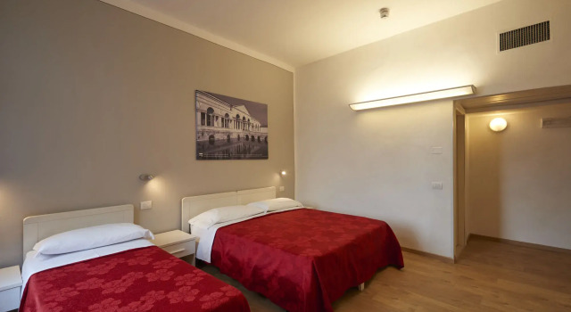 Hotel dei Gonzaga , Mantegna Hotels