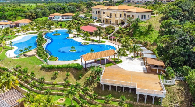 Номер Standard с 3 комнатами Pristine Bay Villa 1304 with large pool - 3 bedroom condo