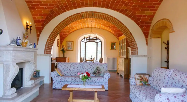 Вилла с 3 комнатами Stunning private villa for 8 guests with private pool, WIFI, TV, terrace, pets allowed and parking