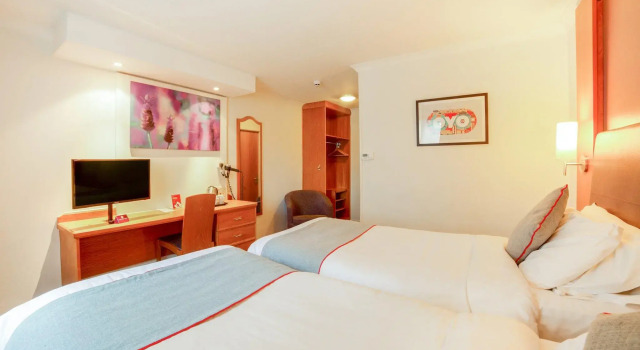 Двухместный номер Standard OYO Lakeside Haydock Hotel, St Helens, A580 East Lancs, Garswood Old Road