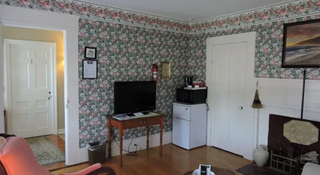 Open Hearth Inn