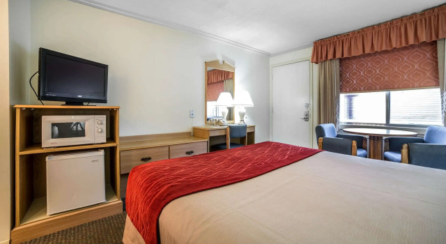 Двухместный номер Standard Rodeway Inn & Suites Pronghorn Lodge Lander