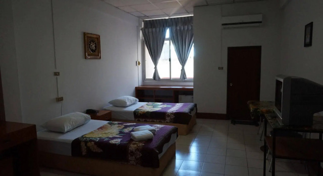 Mono Place, Rezervovat Hotel Udon Thani 