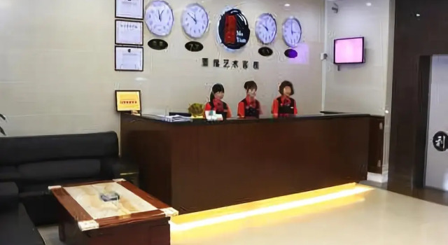 Chunzhichao Business Hotel, Rezerwuj Hotel Hotele w Shenzhen z parkingiem, Parking