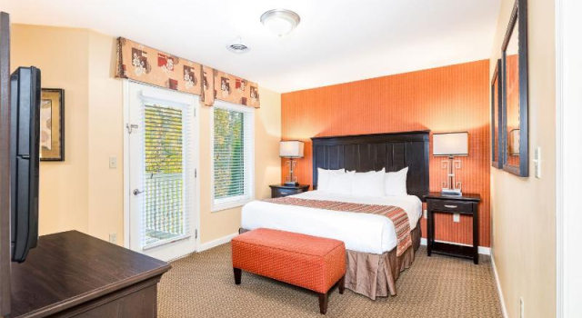 Двухместный номер Standard с балконом Vacation Village in the Berkshires