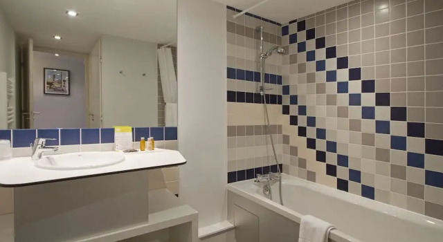 Двухместные апартаменты Privilège Appart Hôtel Saint Exupéry