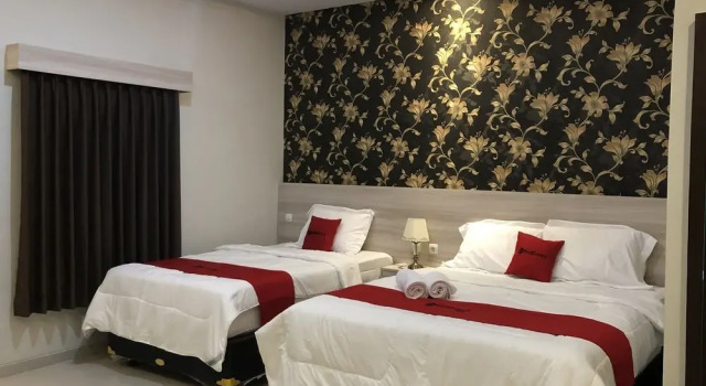 Grand Sahman by RedDoorz, Prenota Hotel Hotel 3 stelle a Solo., 3*