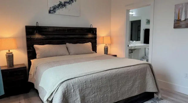 Номер Luxury Handsboro Pointe Condo & Suites