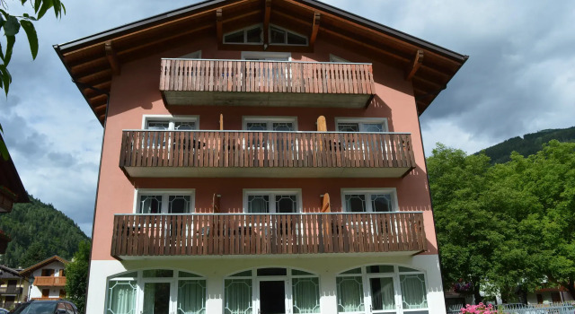 Hotel Garni Al Nardis, Забронировать Отель Каризоло Мадонна-ди-Кампильо