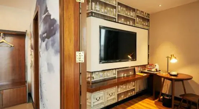 Люкс Business Gemei Hotel (Ganzhou Weiwu Plaza Jinqiao Building)