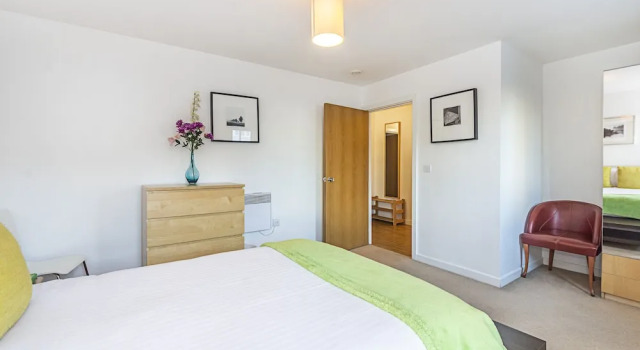 Splendid 3 Bedroom Apartment Marina View