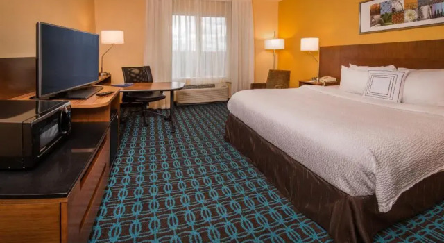 Номер Standard Fairfield Inn Dulles Airport Chantilly