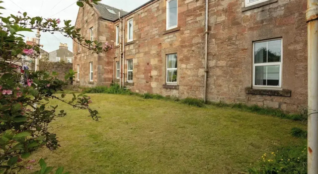 Wellington Lodge - Donnini Apartments