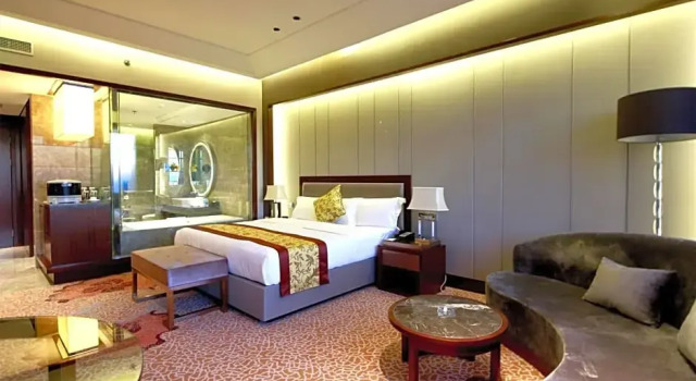 Номер Deluxe The Longemont Shenyang