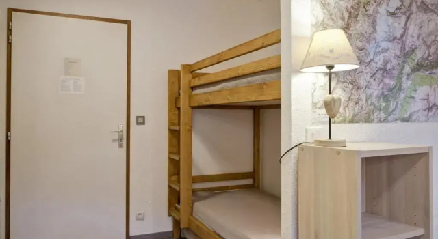Appartement Brides-les-Bains, 1 pièce, 4 personnes - FR-1-512-204, Prenota Appartamento Hotel a Alvernia con parcheggio, Parcheggio