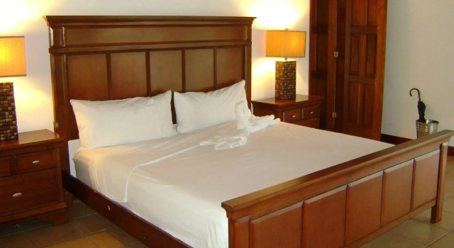 Ixpanpajul, Buchen Sie Pension Flores Peten