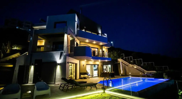 Коттедж Luxurious 4bd Villa with outstanding view