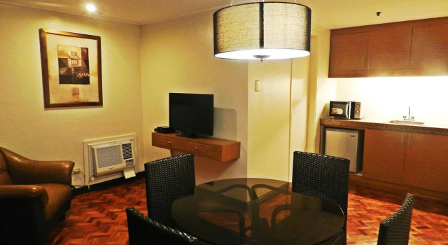 Salcedo Suites, Rezervovat Hotel Makati City 
