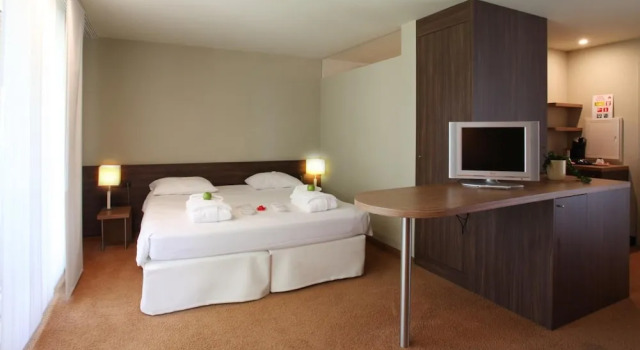 Студия с балконом Hotel De Pits