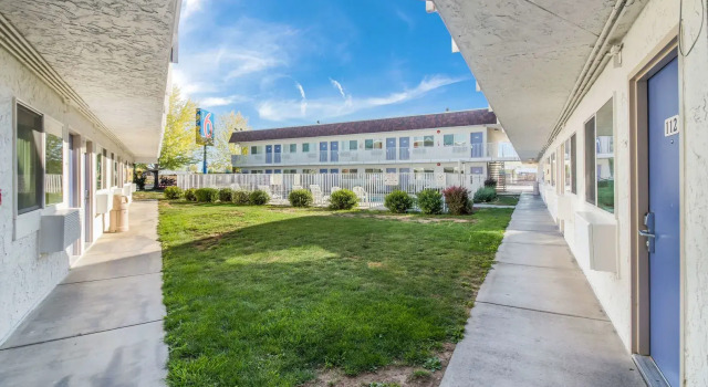 Motel 6 Moses Lake, Rezerwuj Motel Hotele w Moses Lake z basenem, Basen