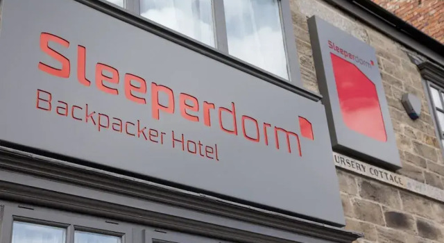 Sleeperdorm - Hostel, Забронировать Хостел Хостелы Ньюкасл-апон-Тайн, рядом с Спортивно-развлекательный комплекс Metro Radio Arena, Хостел