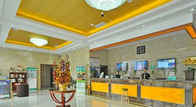 GreenTree Inn Linyi International Convention Center Express Hotel, Varaa Hotelli Edulliset hotellit kohteessa Shandong