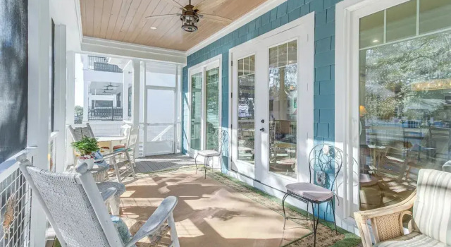 Коттедж Walk to Public Beach: Hideaway in St Simons Island