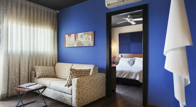 Люкс TLV Port Boutique Residence