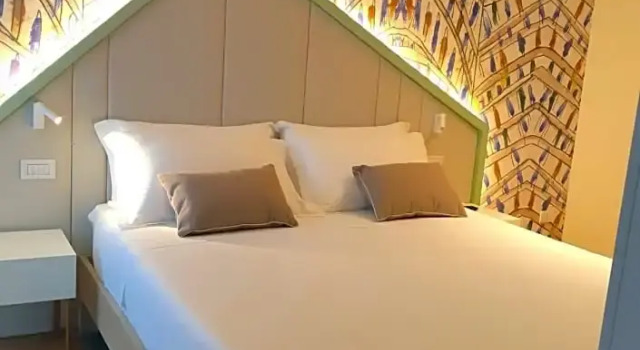 Полулюкс Hotel President