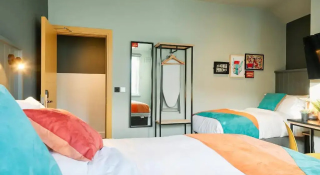 Deluxe Triple room Firefly Carrolls