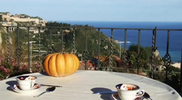 Вилла Sea View Villa Taormina