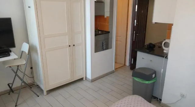 Студия Inner-City Flat