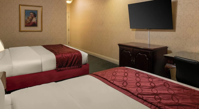 Номер Standard Carlyle Hotel