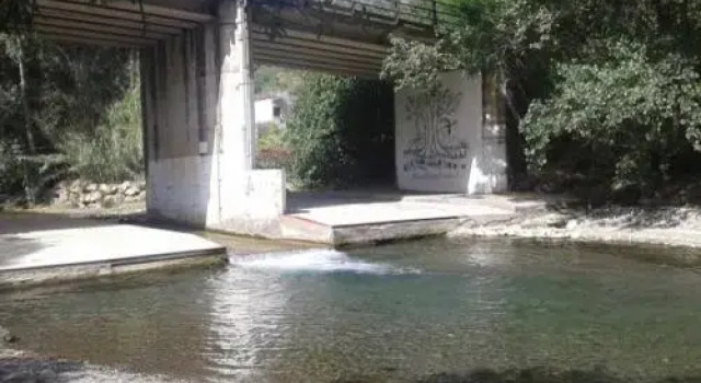 Camping Genal, Varaa Leirintäalue Telttailu ja glamping kohteessa Malaga Province, Leirintäalue