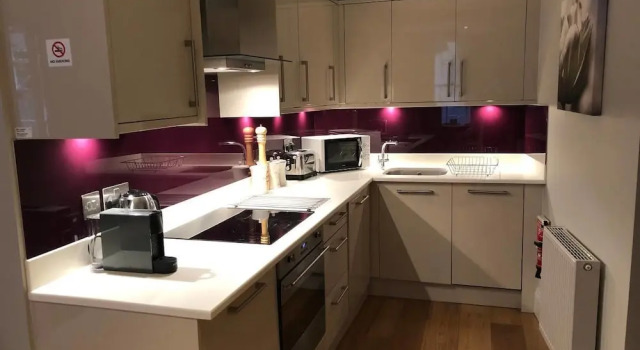 Апартаменты JOIVY Super Central Luxury Edinburgh Apartment