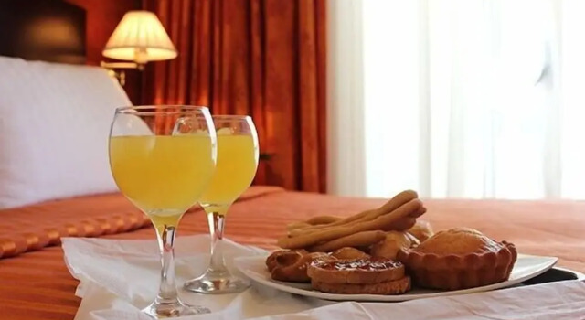 Одноместный номер Standard с балконом Galaxy Hotel