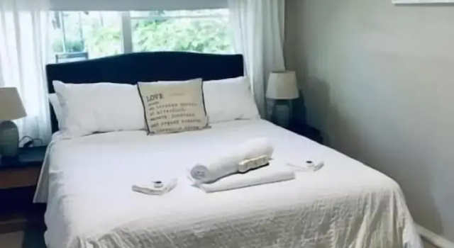 Коттедж с 2 комнатами с видом на сад The Bundanoon Guest House