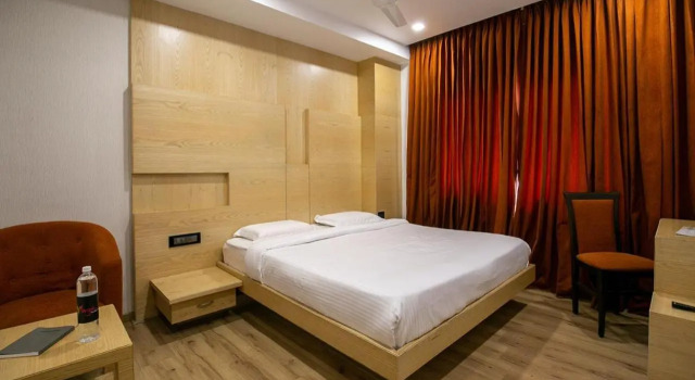 PPH Living Railotel, Varaa Hotelli Coimbatore Tamil Nadu