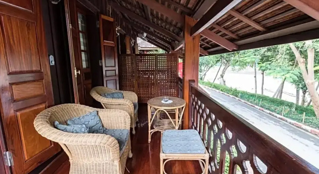 Полулюкс Mekong Riverview Hotel