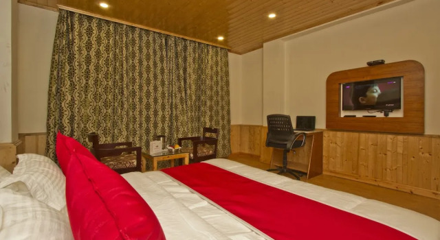 Номер Premium Sarthak Regency,Rangri, Manali,HP,Just 1 kms from Volvo parking