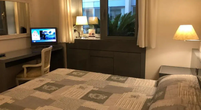 Четырёхместный номер Standard Hotel Alfieri