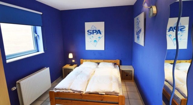 Delightful Villa in Sourbrodt With Swimming Pool, Terrace, Rezerwuj Willa Hotele w Oost Kantons z basenem, Basen