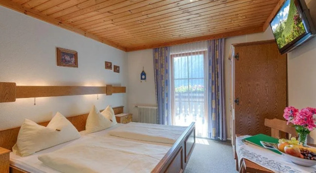 Bio Bauernhof Ederhof, Забронировать Отель Отели Grossglockner 4 звезды, 4*